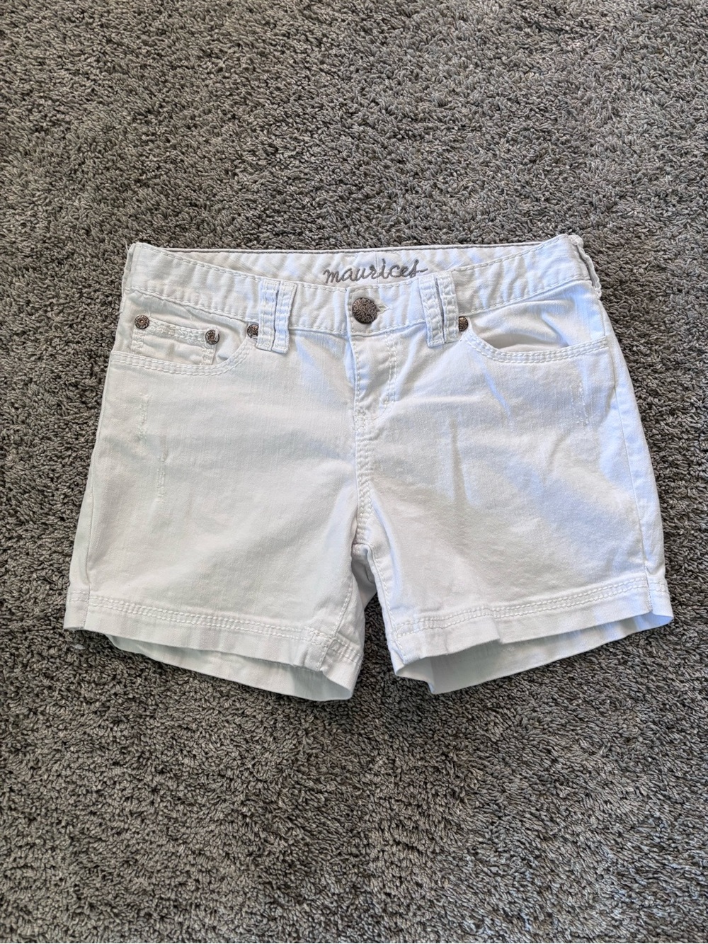 Maurices White Coquette Boho Denim Distressed Shorts Junior Women’s Size 9/10